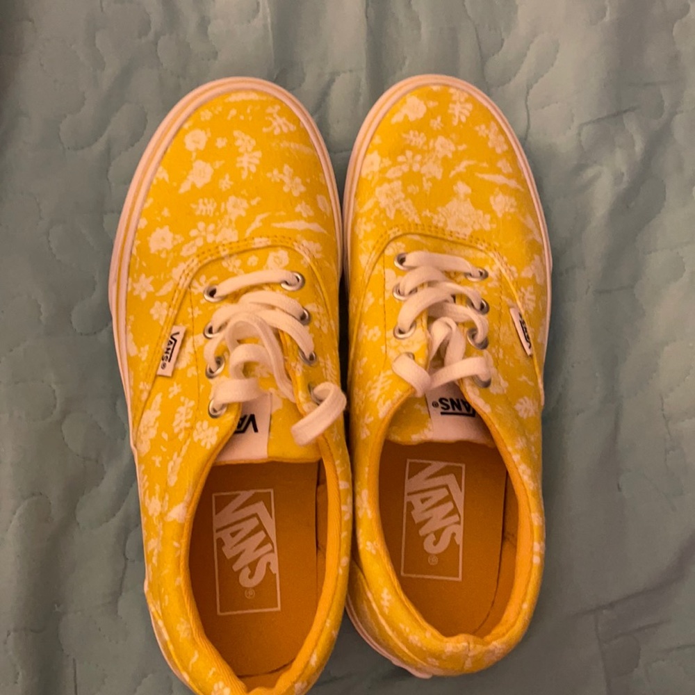 GREAT CONDITION yellow floral vans